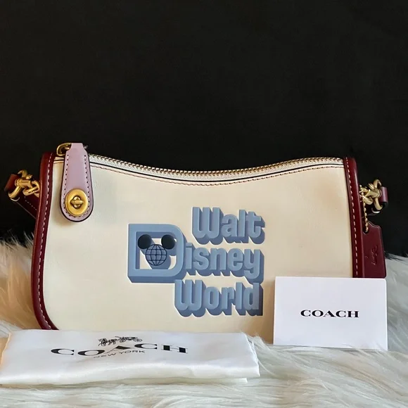 💰SOLD - C8621 - Coach X Disney Swinger 20 with Walt Disney World Motif - Picture 8 of 13